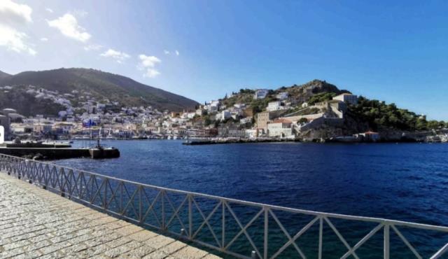 (Προς Πώληση) Κατοικία Μονοκατοικία || Πειραιάς/Ύδρα - 240 τ.μ, 1.800.000€ 
