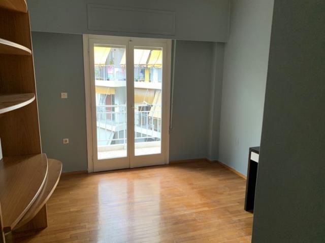 (For Sale) Residential Apartment || Piraias/Piraeus - 103 Sq.m, 2 Bedrooms, 220.000€ 